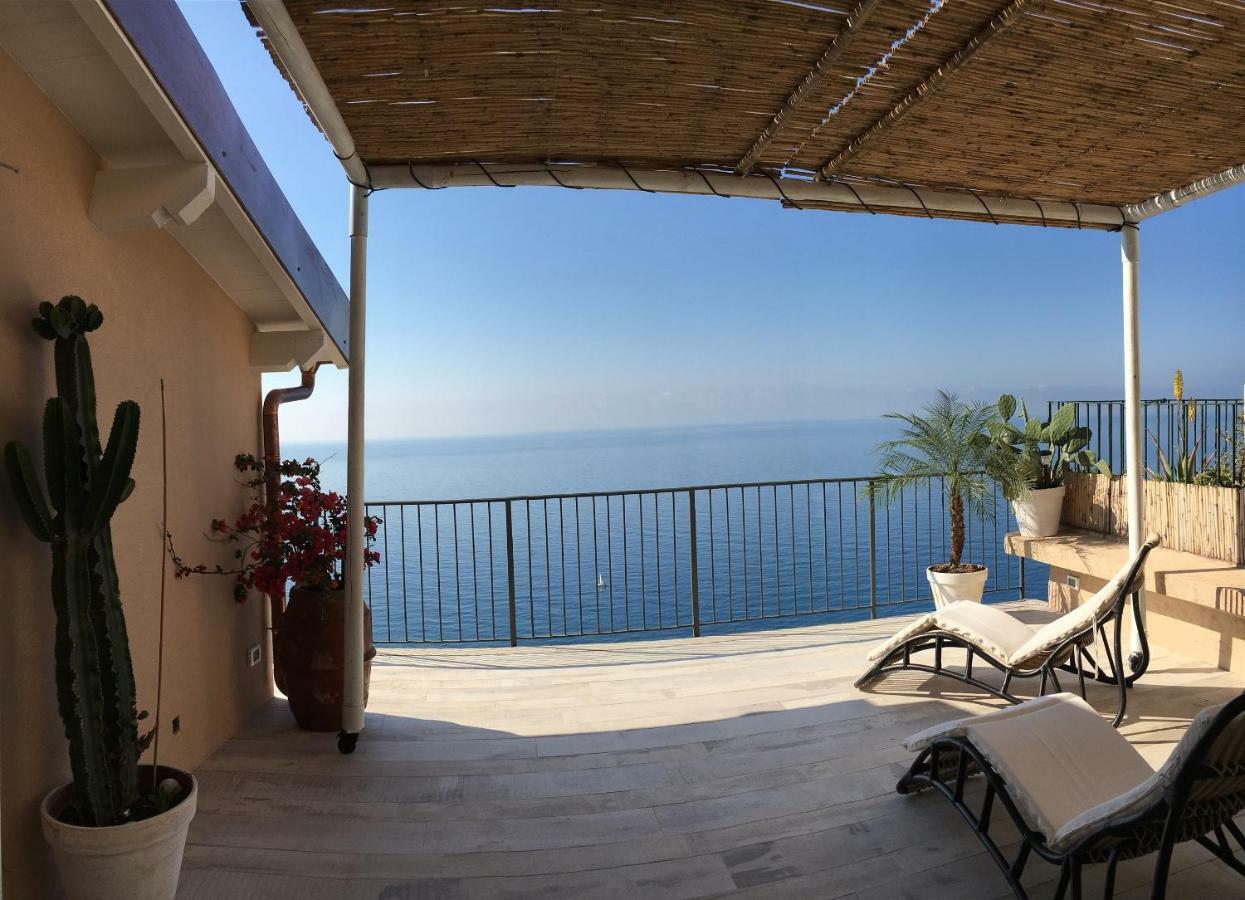 House In Grimaldi. Spectacular View Over The French Riviera! Grimaldi  Exteriér fotografie