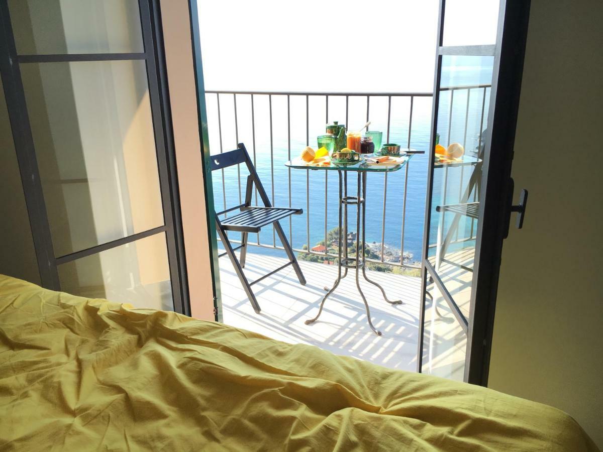 House In Grimaldi. Spectacular View Over The French Riviera! Grimaldi  Exteriér fotografie